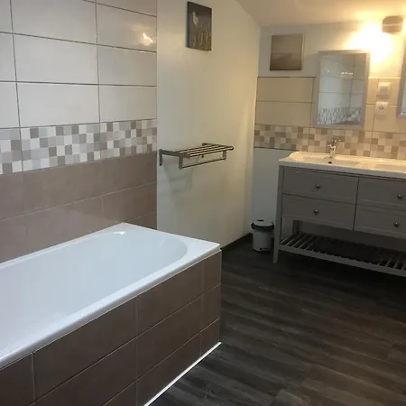 Prázdninový dům Gite Renove Avec Jardin Et Acces Aux Sentiers Dans Les Cote De Toul - Fr-1-584-324 Mont-le-Vignoble